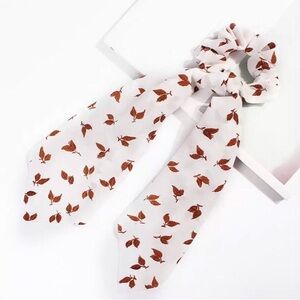 Fall Leaves Seasonal Autumn Scarf Scrunchie for Women Ponytail Holder NEW